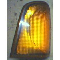 Blinker / Blinklicht / Blinkleuchte VW Jetta 1 16 / 17 / R gelb - VAG / VW / Audi / 9.78 - 8.83 - gebraucht