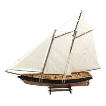 Große, dekorative Yacht, Segelschiff, Schiffsmodell Segelyacht aus Holz+Leinen