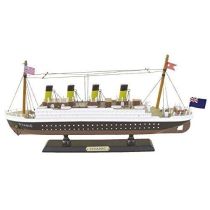 Modell- TITANIC- Schiffsmodell aus Holz- 36 cm