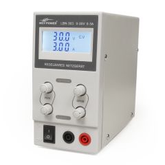 Labornetzgerät McPower "LBN-303", 0-30 V, 0-3 A regelbar, LC-Anzeige