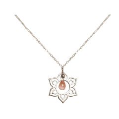 GEMSHINE Damenhalskette aus 925 Silber mit YOGA Lotusblume und Rosenquarz