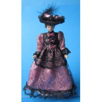 Dame Lady mit Hut im lila Kleid Puppe  Miniatur 1:12