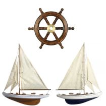 3er Set- Schiffsmodelle Segelyacht und Steuerrad 30 cm