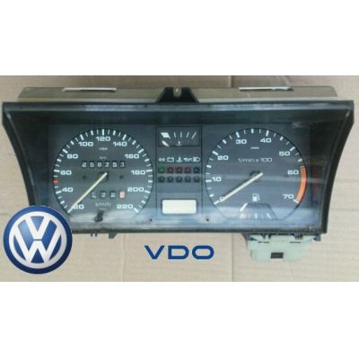Armaturen Einsatz / VW Golf / Jetta 2 ( W 950 / 220 km / h ) - VDO 191919033 MK | MAV - 55923
