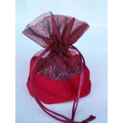 Geschenkbeutel in Rot aus Polyester mit Zugband, 14 x 9 cm | 1204 / EAN:4019581135946