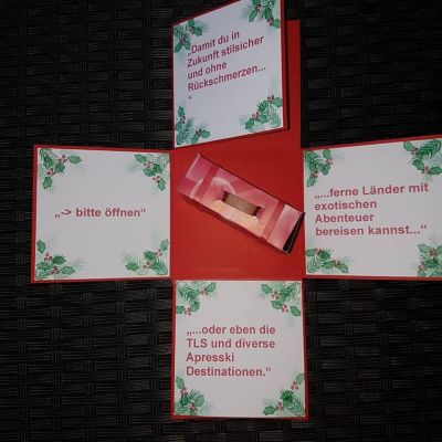 Rote Grundbox, 10x10cm - Explosionsbox - Weihnachten Ilex Tannenzweig individuell | EX25